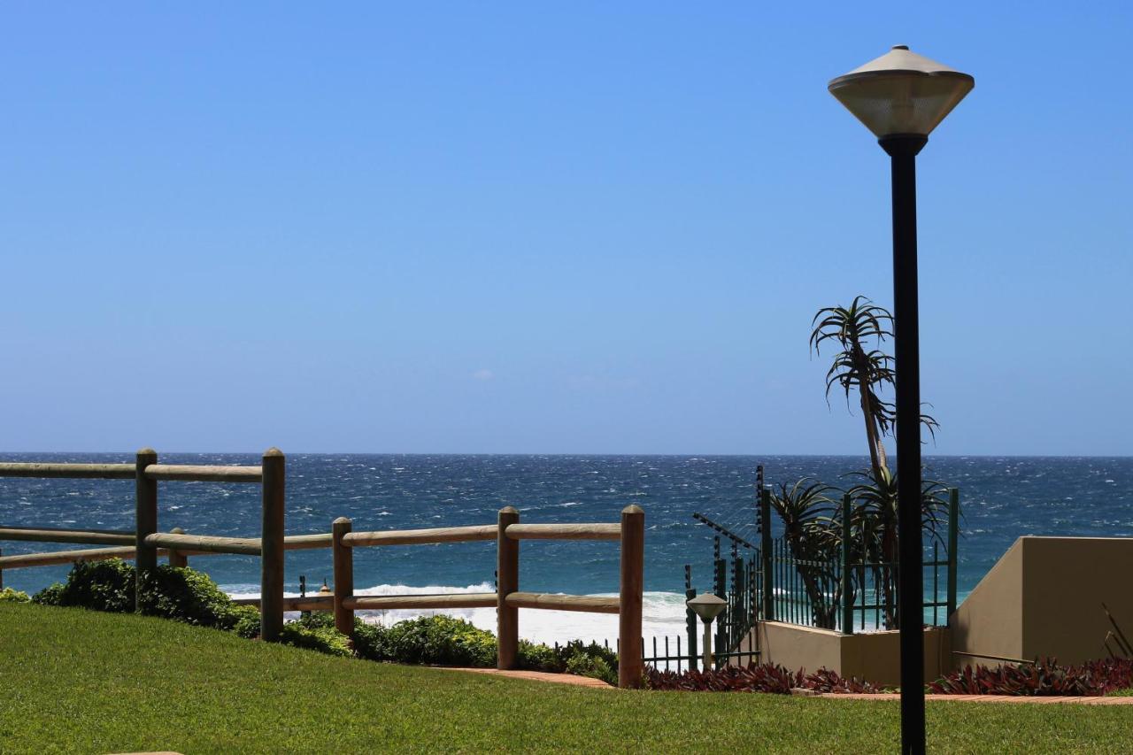 Sands Beach Breaks Beach Front Ballito Exterior photo