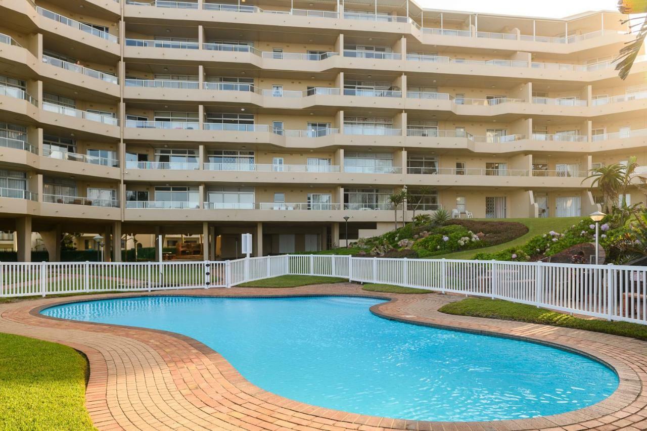 Sands Beach Breaks Beach Front Ballito Exterior photo